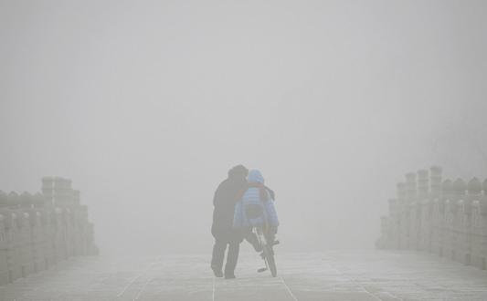  霧霾污染重度來襲，大氣監(jiān)測肩負重任